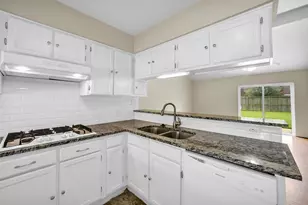 5303 Lincoln Green Dr, Katy, TX 77493 - Photo 7