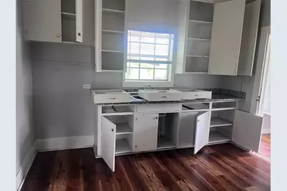 613 S Harrison Lane, Wharton, TX 77488 - Photo 7
