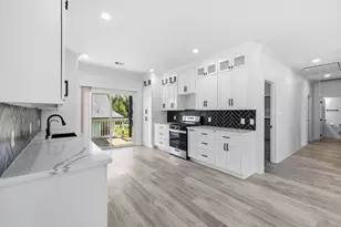 226 S Y St, La Porte, TX 77571 - Photo 15