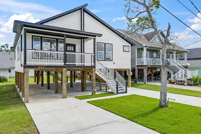 226 S Y Street, La Porte, TX 77571 - Photo 1