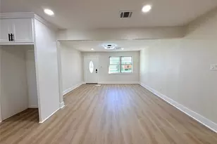 413 La Bradford Dr, Bay City, TX 77414 - Photo 3