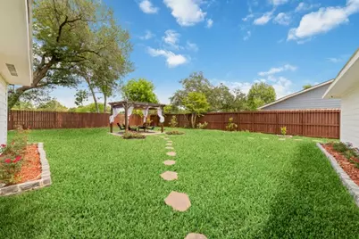 13102 Apple Glen Lane, Houston, TX 77072 - Photo 7