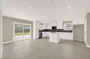 11923 Shady Meadow St, Houston, TX 77039 - Photo 5