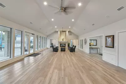 3919 Badger Forest Drive, Houston, TX 77088 - Photo 37