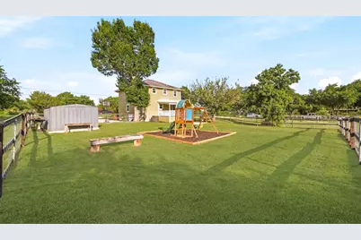 133 Meadow View Boulevard, Del Valle, TX 78617 - Photo 39