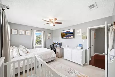 133 Meadow View Boulevard, Del Valle, TX 78617 - Photo 23