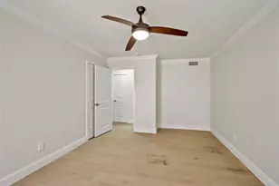 2126 Potomac Dr, Houston, TX 77057 - Photo 21