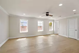 2126 Potomac Dr, Houston, TX 77057 - Photo 15