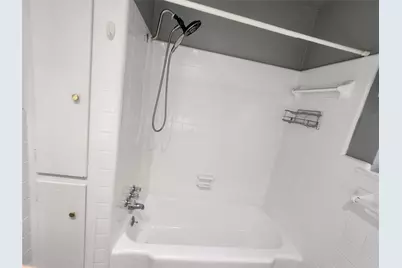 8403 Mullins Drive, Houston, TX 77096 - Photo 31