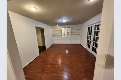 8403 Mullins Drive, Houston, TX 77096 - Photo 3