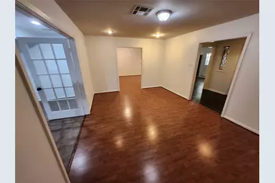 8403 Mullins Drive, Houston, TX 77096 - Photo 11