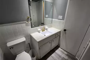 8403 Mullins Dr, Houston, TX 77096 - Photo 33