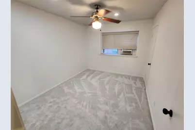 8403 Mullins Drive, Houston, TX 77096 - Photo 19