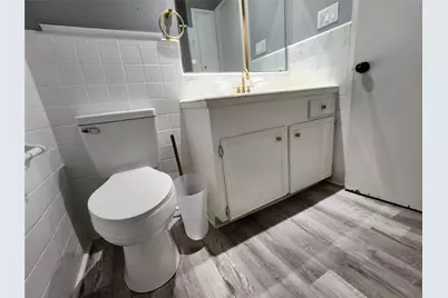 8403 Mullins Drive, Houston, TX 77096 - Photo 31