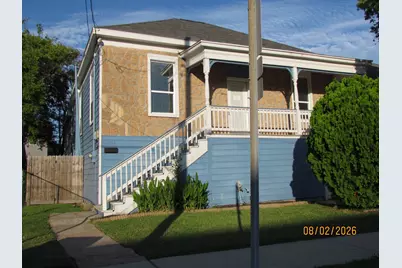 1806 Jack Johnson Boulevard, Galveston, TX 77550 - Photo 3