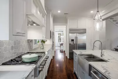1031 E 7th 1/2 Street, Houston, TX 77009 - Photo 3