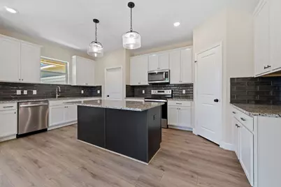 712 Duncan Avenue, Cleveland, TX 77327 - Photo 11