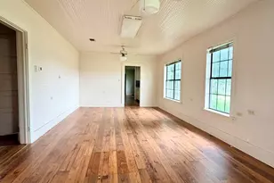 611 Keith St, Kennard, TX 75847 - Photo 15