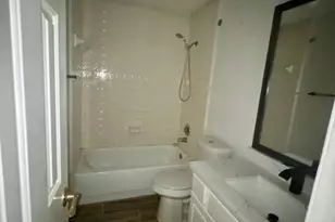 12211 Bringate Ct, Houston, TX 77066 - Photo 9