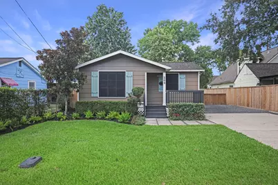 202 Fannin Street, Tomball, TX 77375 - Photo 1