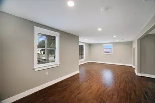 202 Fannin St, Tomball, TX 77375 - Photo 15