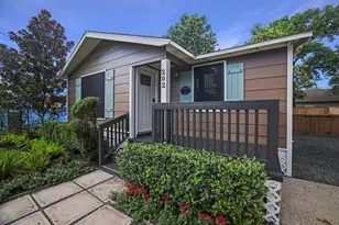 202 Fannin St, Tomball, TX 77375 - Photo 7