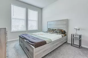 2806 Kingly Pne Trl, Conroe, TX 77385 - Photo 9