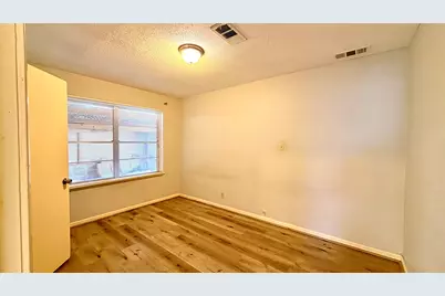 10502 Ambursen Street, Houston, TX 77034 - Photo 13