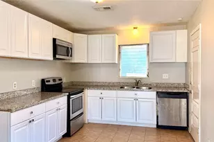 10502 Ambursen St, Houston, TX 77034 - Photo 5