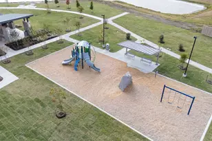 143 Wildflower Ln, Dayton, TX 77535 - Photo 21