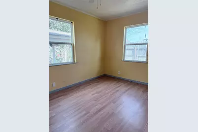 212 S Main Street #B, Conroe, TX 77301 - Photo 11