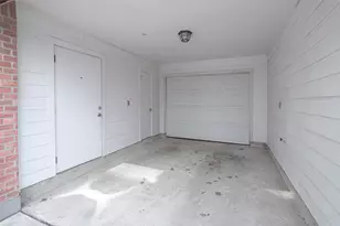 202 McGowen St, Houston, TX 77006 - Photo 3