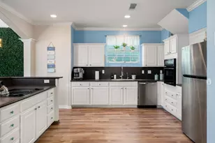 116 Starfish St, Surfside Beach, TX 77541 - Photo 17