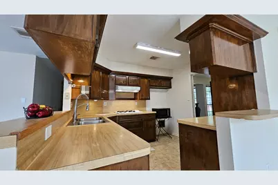1126 Valley Ranch Drive, Katy, TX 77450 - Photo 7