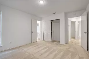 19527 Shady Bank Dr, Tomball, TX 77375 - Photo 9