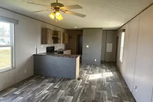 16496 Dunhill Ln, Conroe, TX 77303 - Photo 5