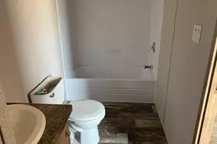 16496 Dunhill Ln, Conroe, TX 77303 - Photo 11