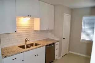 3322 Sycamore Springs Dr, Houston, TX 77339 - Photo 7