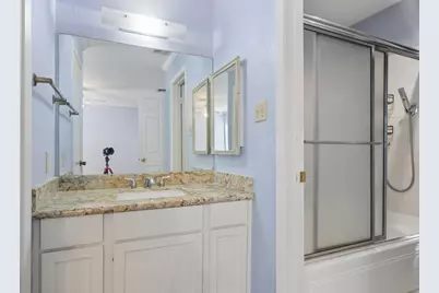 6111 Beverly Hill Street #10, Houston, TX 77057 - Photo 17