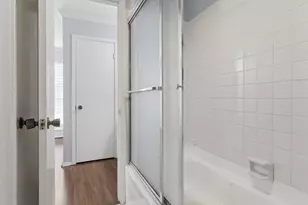 6111 Beverly Hill St, Houston, TX 77057 - Photo 19