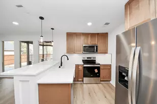 13946 Dolphin Dr, Willis, TX 77318 - Photo 15