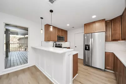 13946 Dolphin Drive, Willis, TX 77318 - Photo 17