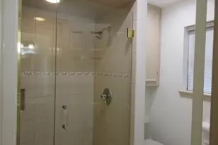 9213 Hammerly Blvd, Houston, TX 77080 - Photo 13