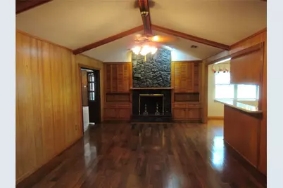 9213 Hammerly Boulevard, Houston, TX 77080 - Photo 3