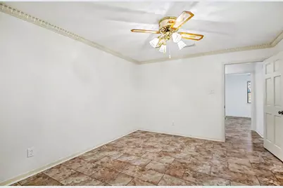 9213 Hammerly Boulevard, Houston, TX 77080 - Photo 15