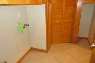 9213 Hammerly Blvd, Houston, TX 77080 - Photo 37