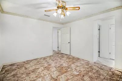 9213 Hammerly Boulevard, Houston, TX 77080 - Photo 17
