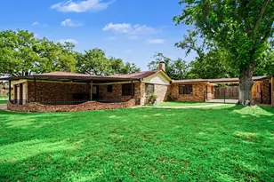 9213 Hammerly Blvd, Houston, TX 77080 - Photo 33