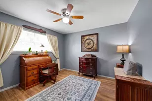 10521 Mary Ln, Manvel, TX 77578 - Photo 9
