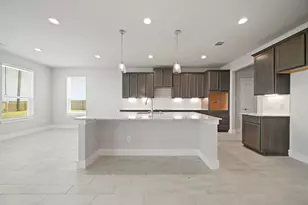 417 Hampton Edge Ln, Waller, TX 77484 - Photo 5